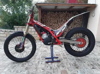 ② gasgas txt 300 gp 2020