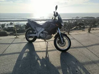 aprilia pegaso 650 canidelo