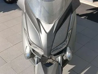 vendo yamaha x-max 250 abs (2014 - 16) usata a misano adriatico (codice 9851998) - moto.it