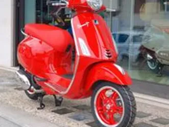 piaggio vespa 125 primavera red