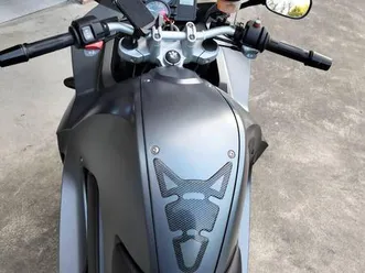 vendo bmw f 800 st usata a terno d'isola (codice 9852104) - moto.it