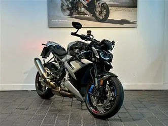 bmw m 1000 r