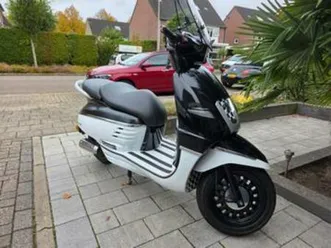 mooie peugeot django scooter te koop! — scooters | yamaha — marktplaats