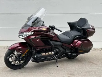 honda gl 1800 goldwing tour