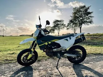 husqvarna 701 supermoto bj 2021 top gepflegt