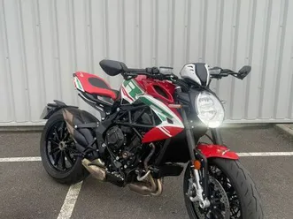 mv agusta dragster r 800