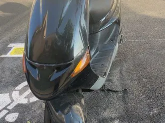 scooter peugeot buxy