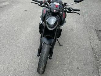 ducati monster 937