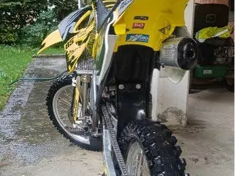 à vendre : suzuki rm 85 – année 2010 – très bon état – 2t