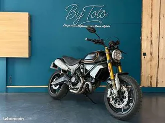 sport dark stealth yellow