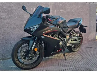 honda cbr650r - full extras