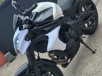 er6-n 2015 bridée a2