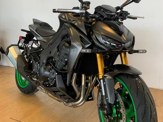 moto neuve: kawasaki z1100 se