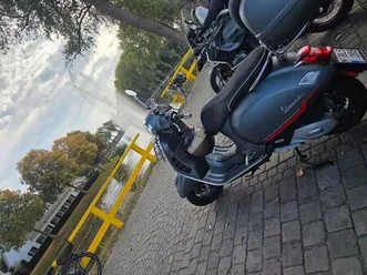 ② vespa super sprint 125 cc