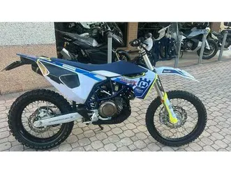 vendo husqvarna 701 enduro (2023 - 25) usata a reggio nell'emilia (codice 9852839) - moto.it