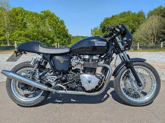 triumph thruxton 1200