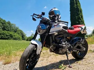 ducati monster 937