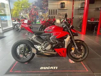 ducati streetfighter v2