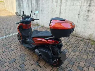 piaggio beverly 400 rosso