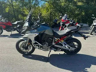 2022 ducati multistrada v4 s travel & radar