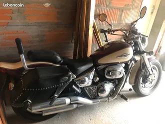 suzuki marauder 800 - 32 000 km - à remettre en route