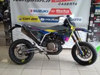 husqvarna 701 supermoto