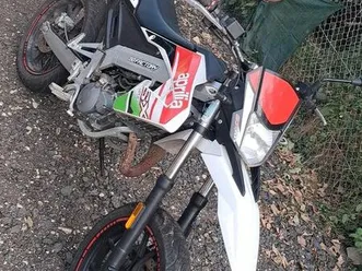 v aprilia sx 50