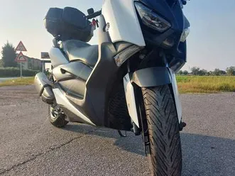 yamaha x-max 300 bianco