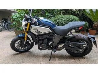 vendo cfmoto 700cl-x heritage (2021 - 25) usata a milano (codice 9854064) - moto.it