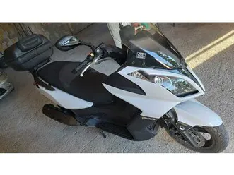 vendo kymco downtown 300i abs (2009 - 17) usata a recanati (codice 9853942) - moto.it