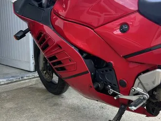 mota 600 suzuk rf s. lourenço do bairro