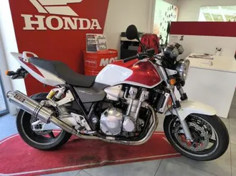 honda cb 1300 2003 1300 cm3 | moto routière | 63 000 km | blanc | 25460 etupes