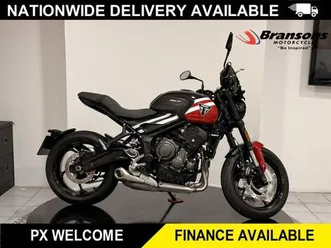 triumph trident 660 660 cc