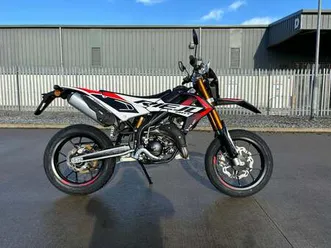 rieju mrt 50 pro sm 55mph 50 cc road legal 2 stroke supermoto delivery & finance