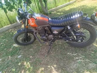 moto mash scrambler 400 usata pochissimo
