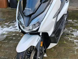 honda forza 125 roller weiß 11.000km griffheizung