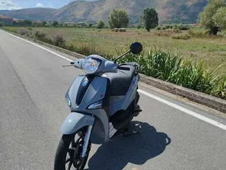piaggio liberty 50 piaggio liberty 50 s grigio