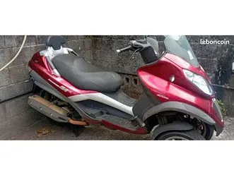 piaggio 400cm3 lt