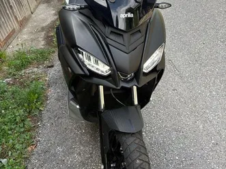 scooter aprillia sr gt 125