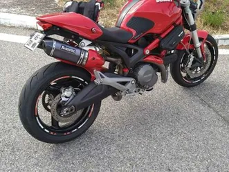 monster 696