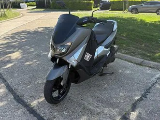 ② yamaha nmax 125 cc