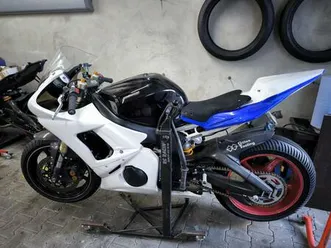 yamaha r6 rennmotorrad öhlins dynojet yec - rj095 - 2005