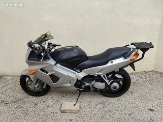 vfr 800 - 1998 - très bon état