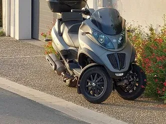 vends scooter mp3 500 ie sports lt