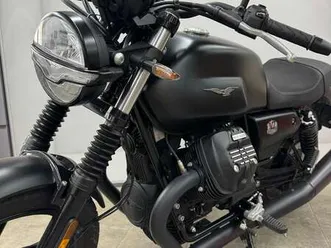 moto guzzi v 7 stone nero