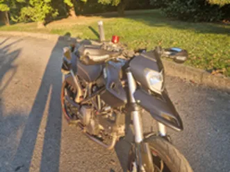 ducati hypermotard 796 a2