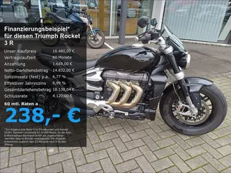 triumph rocket 3 r *wenig km*top zustand*schwarz*167 ps*
