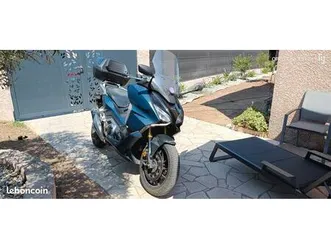 honda forza 750 2ème génération