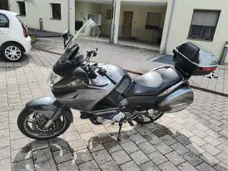 honda deauville 700 (2007)