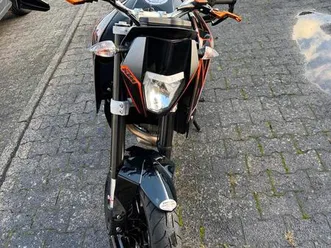 ktm duke 690 (a2 gedrosselt)